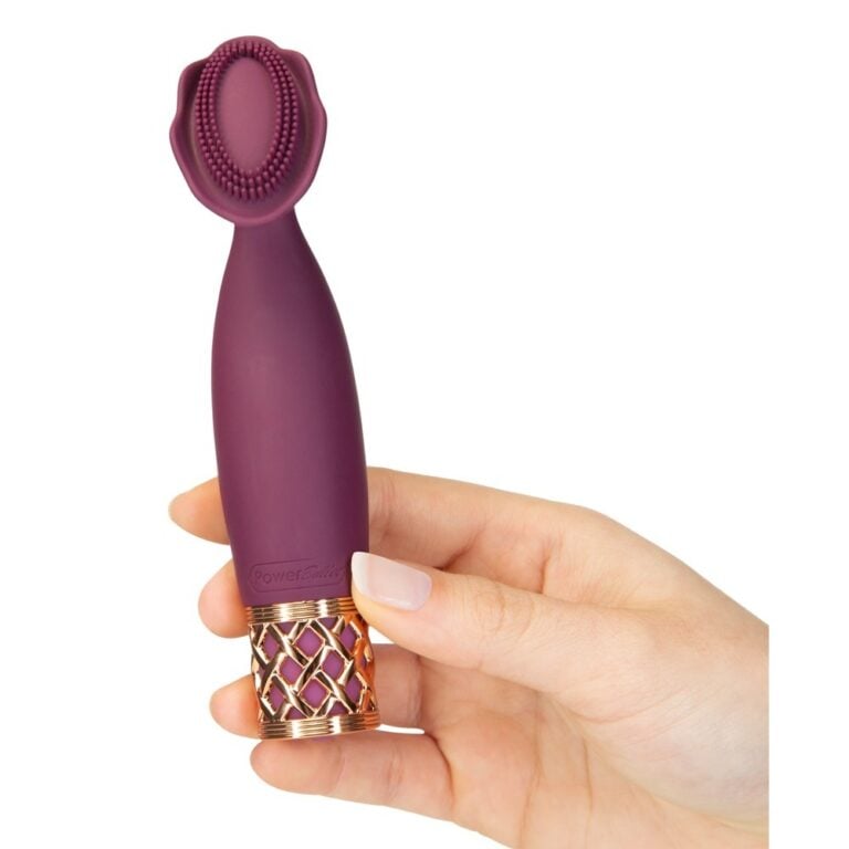 A high-quality silicone facial cleansing brush designed for gentle and effective skincare routines. Perfect for exfoliating and cleansing the face, promoting healthier skin.