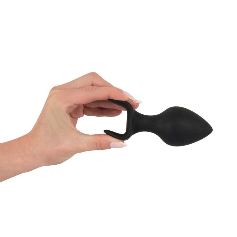 A black silicone anal plug with a handle, designed for safe and comfortable anal stimulation, ideal for beginners and experienced users seeking high-quality sextech products.