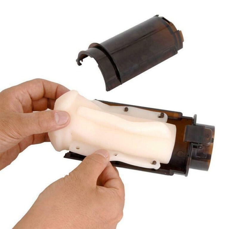 RENDS Vorze A10 Cyclone Narrow Insert Vibrating and Stroking Flesh Pink detail