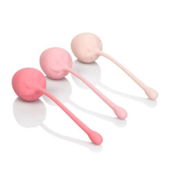 Alternative view of Kegel Training Set Strawberry