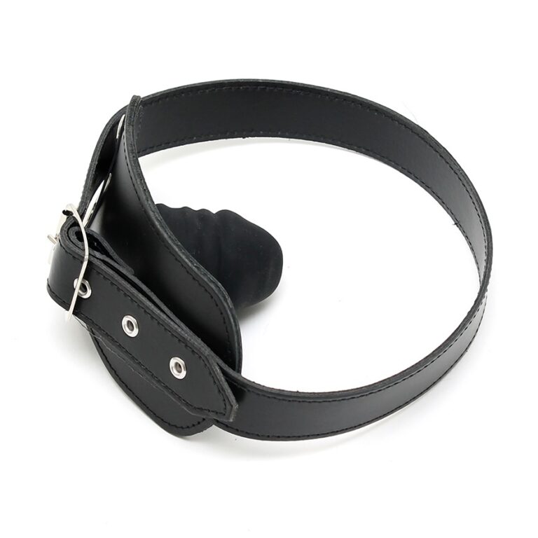 An adjustable black leather BDSM collar featuring a heart-shaped lock, ideal for fetish, bondage, and BDSM role-play. Perfect for enhancing intimacy and exploring consensual power dynamics.