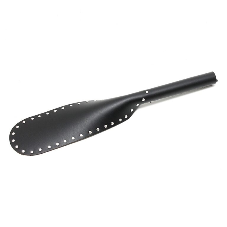 High-quality black cooking paddle with evenly spaced holes, ideal for stir-frying, sautéing, and versatile kitchen use. Perfect for professional chefs and home cooks.